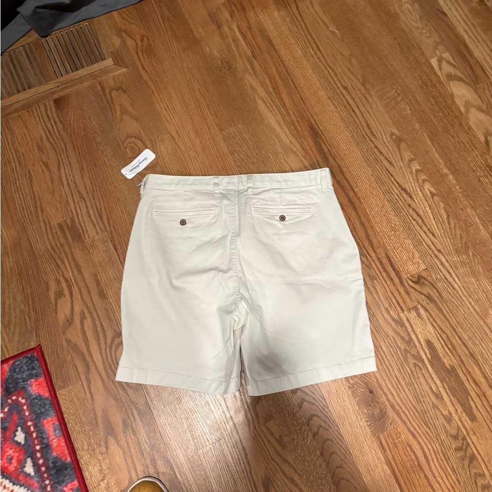 Tommy Bahama Men's Borcay Shorts - Picture 3 of 4